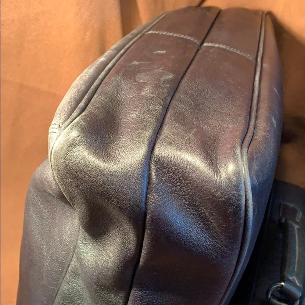 Vintage Coach lock/keys computer shoulder leather